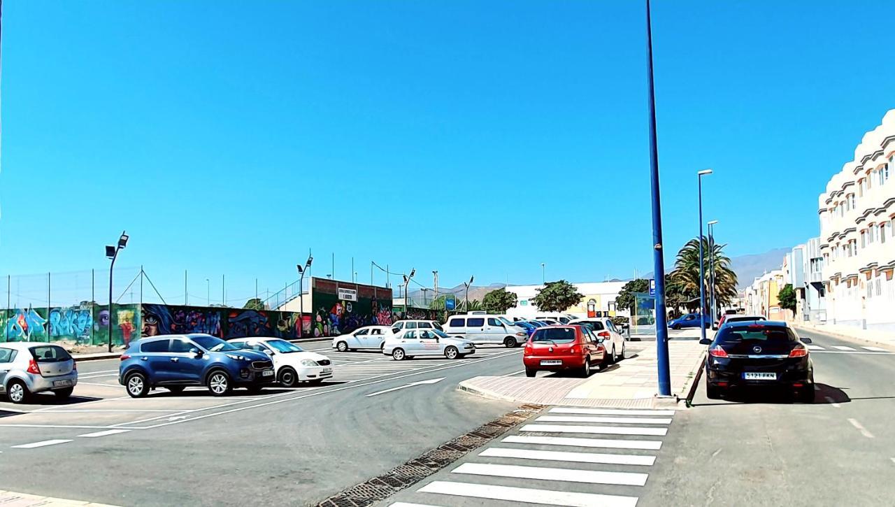 "The Red Crab Studio" By Bbhome At Gran Canaria Airport - Wifi 300 Mbps El Burrero Luaran gambar